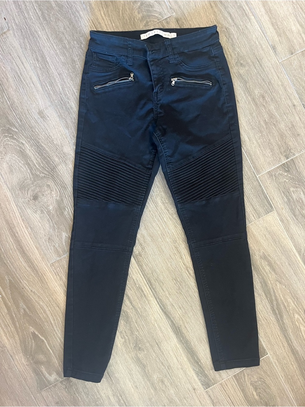 Tinseltown Black Ribbed Knee Skinny Jeans with Zipper Accents